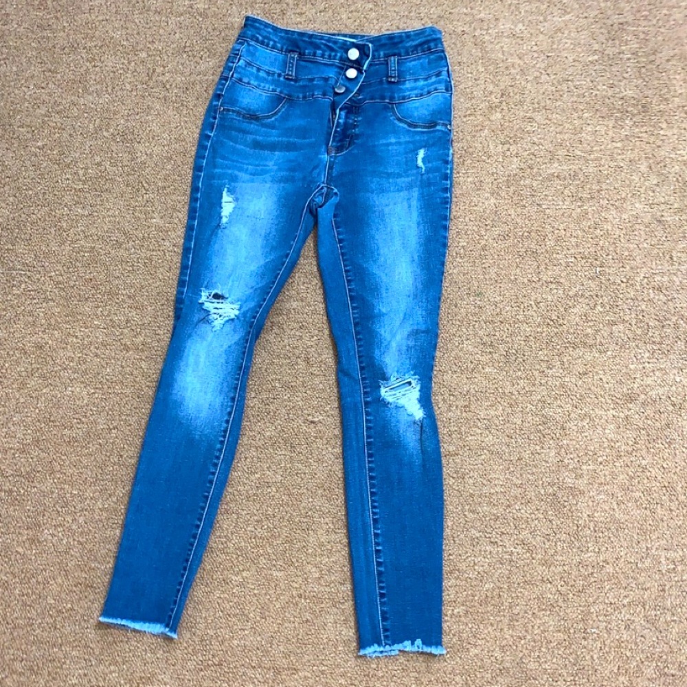REFUGE JEANS